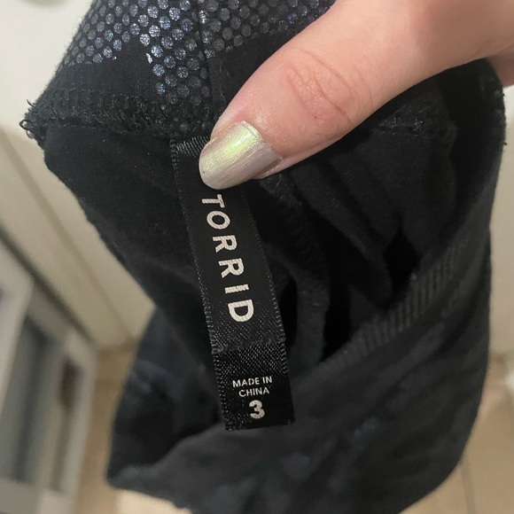 Torrid Leggings Womens 3X Black Multi Metallic Camoflage Pull On Cotton Spandex - Picture 8 of 11